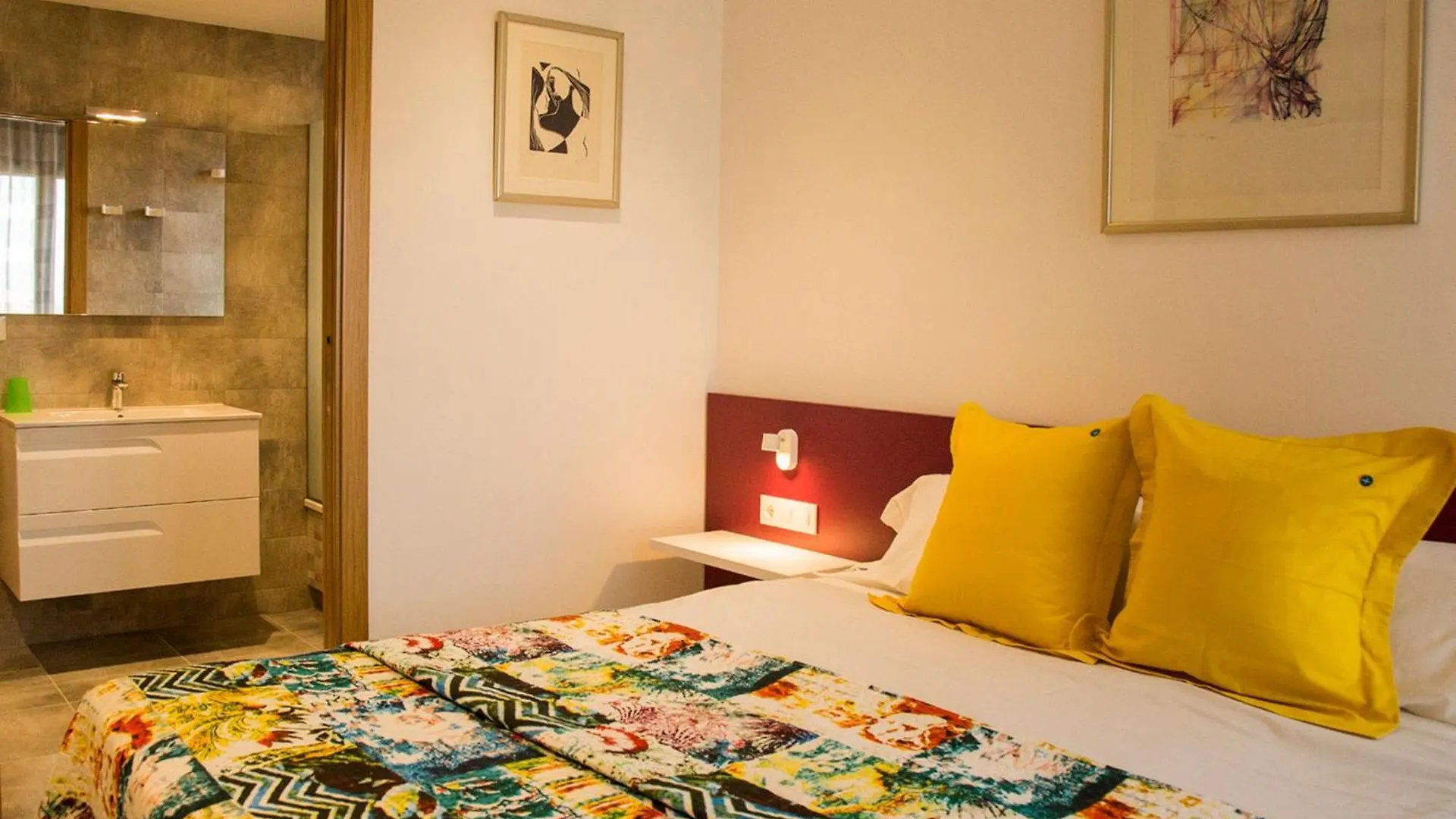 Willa Modernes Einfamilienhaus Mit Pool Torroella de Montgrí